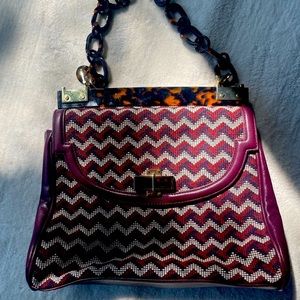 Tory Burch Shoulder Bag with Woven Material and Tortoise Shell Handle